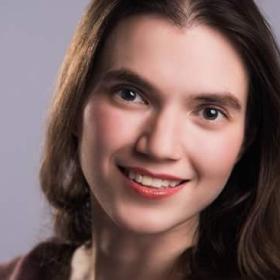 Headshot of Anissa Lubbers
