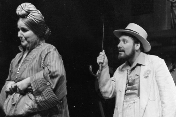 Mary in Scapino - Chimera Theater